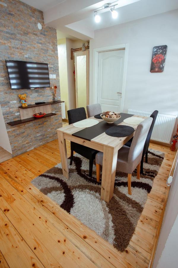 Apartman Marija Apartment Nova Varos Bagian luar foto