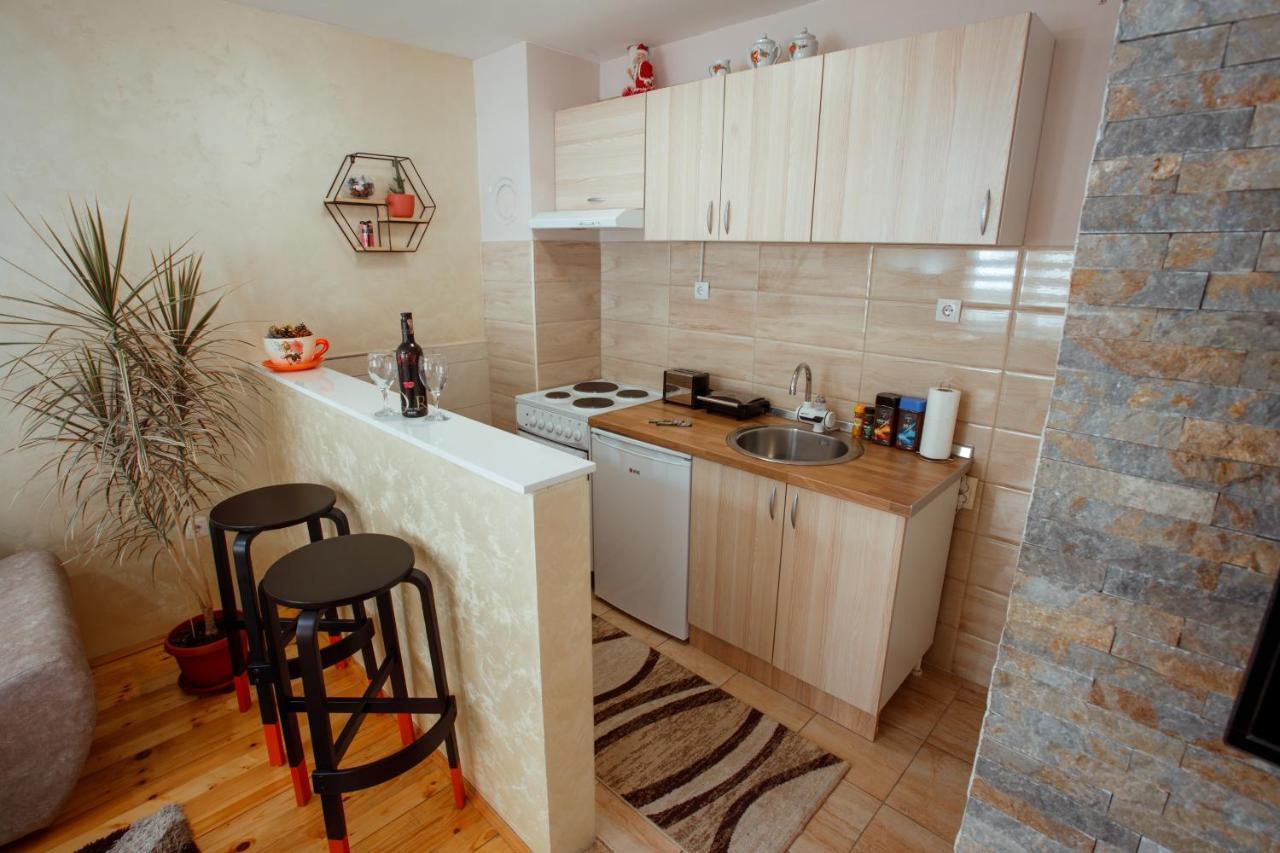 Apartman Marija Apartment Nova Varos Bagian luar foto